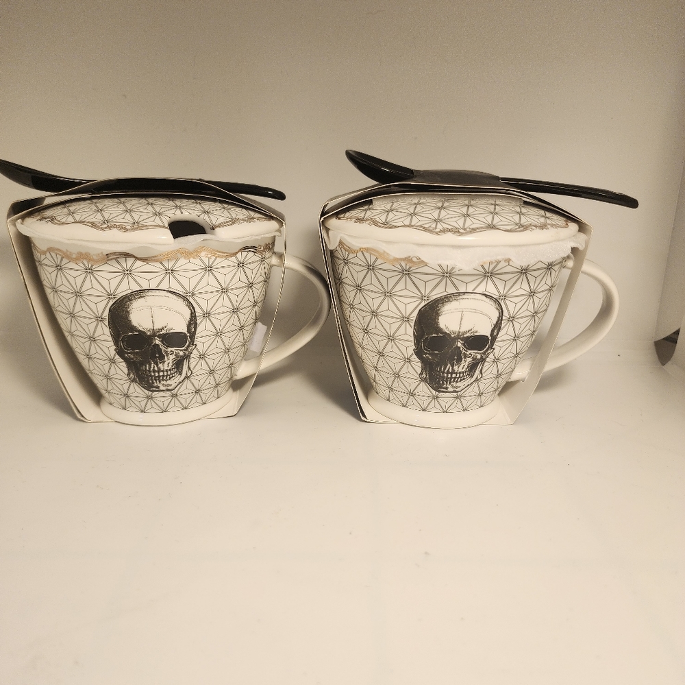 Set of 2 skull soup bowl